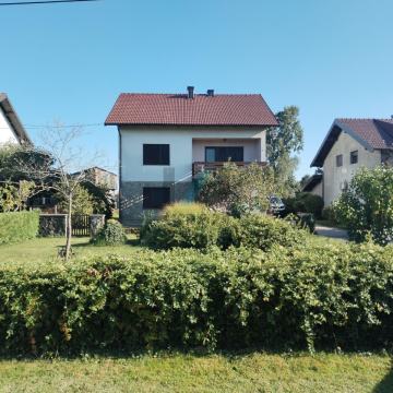 Kuća Ivanić grad centar