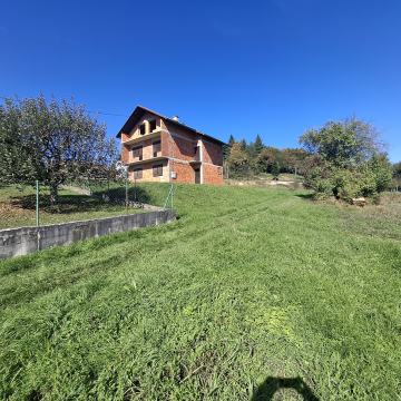 Kuća u izgradnji, Duga Resa, 240 m2