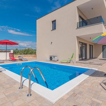 Kuća: Jadrija, 190 m2