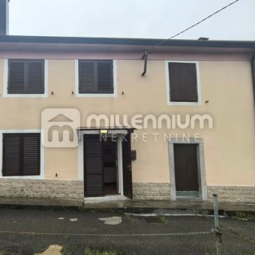 Kuća: Klana, 160.00 m2