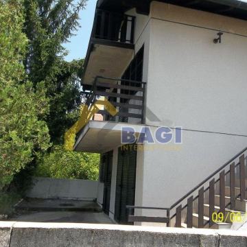 Kuća u Mariji Bistrici u blizini svetišta