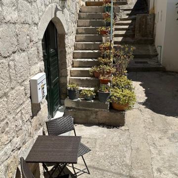 Kuća: Mimice, kamena renovirana kuća 76.00 m2