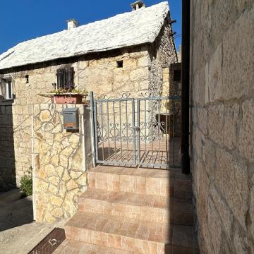 Kuća: Mimice, kamena renovirana kuća 30.00 m2