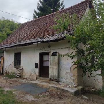 Kuća za obnovu, V. Rakovica, 55.00 m2, 35.000 €