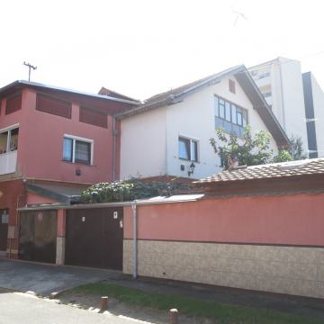 Kuća: Osijek, centar, katnica, 280.00 m2