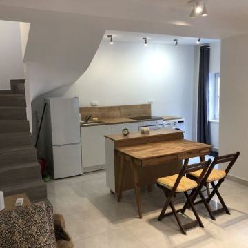 Kuća: Pag, 105.00 m2  -----   Naj novija ponuda !!!