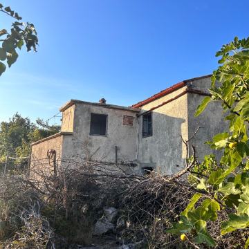 Kuća: Pernat, 150.00 m2 sa okučnicom-2 kuće
