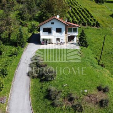 KUĆA s POGLEDOM - HARMICA - 217 m2