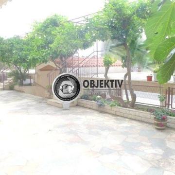 SEGET VRANJICA, KUĆA  S PREDIVNOM OKUĆNICOM