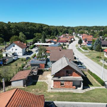 Kuća za renovaciju;  150 m2 - Koprivnica