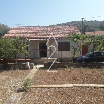 Kuća za renovaciju u blizini Šibenika