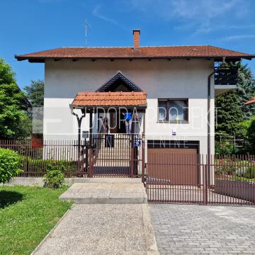 Prekrasna kuća s velikim potencijalom: Samobor, 240.00 m2