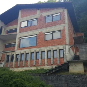 perspektivna investicija - Kuća: Samobor, Vrhovčak, ROH-BAU 400.00 m2