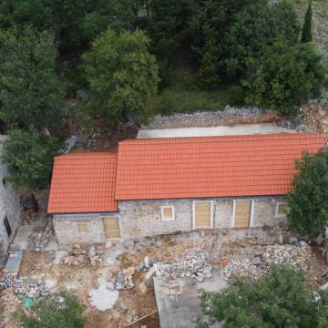 Kuća u Selinama (Starigrad-Paklenica) 675m2 - PRILIKA ZA INVESTITORE