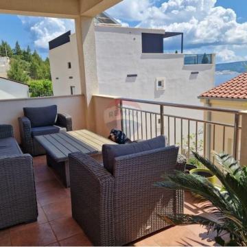 Kuća: Stambeno - turistički objekt Stanići, 400.00 m2