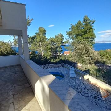 Kuća: Stomorska, 240 m2, POGLED, mirna lokacija