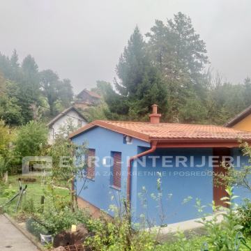 Vikendica Stubičke Toplice, 29 m2 s okućnicom