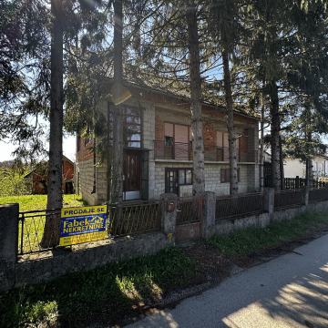 Kuća: Sveti Križ, 220 m2 plus pom.objekt na okuć. 2251 m2- 69.000 €