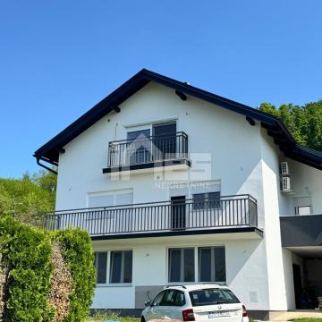 Kuća s 3 stambene jedinice – spremna za useljenje,Prigorje Brdovečko