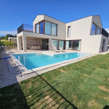 Prodaja Kuca Poreč -Vabriga 231m2 prekrasna Villa! Novo 2026!!