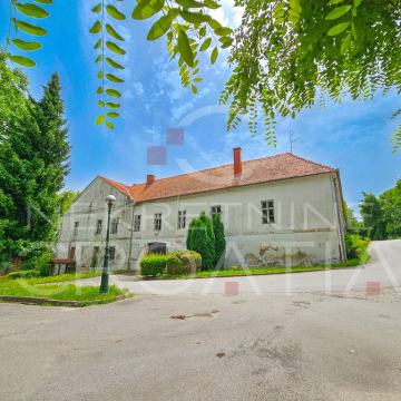 Ekskluzivno!!! Dvorac Vinica