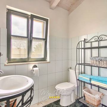 Kuća: Vižinada, katnica, 600.00 m2