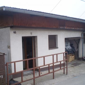 Kuća: Zagreb (Črnomerec), katnica 83.00 m2 za renoviranje