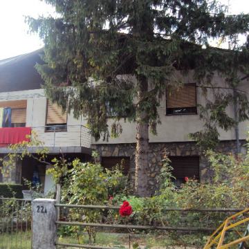 Kuća: Zagreb (Maksimir), katnica 220 m2