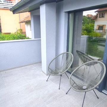 Kuća: Zagreb (Remete), 110.00 m2 sa saunom i teretanom