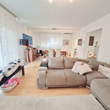 Luksuzna samostojeća obiteljska kuća Zaprešić 240 m2