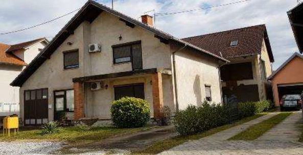Kuća: Županja, 294.00 m2, DRAŽBA