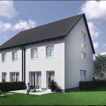 Kutina- dvojna kuća sa vrtom