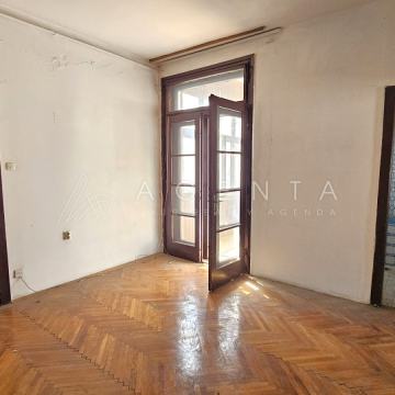 Kvaternikov trg – 70 m², balkon +lođa, lift PANORAMA