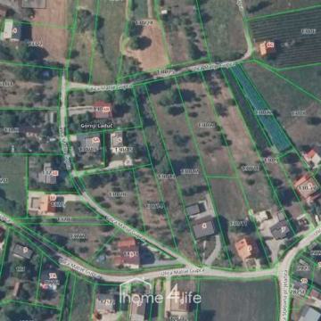 LADUČ, građevinska parcela 981 m2