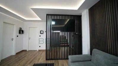 Luksuzan trosoban i jednosoban stan sa spa centrom. BILI BRIG.ZADAR