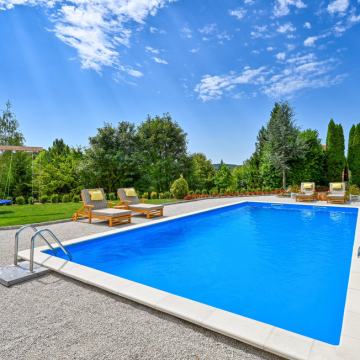Gornja Voća: luksuzna kuća za odmor, 200 m2, 3200 m2 okućnice, bazen