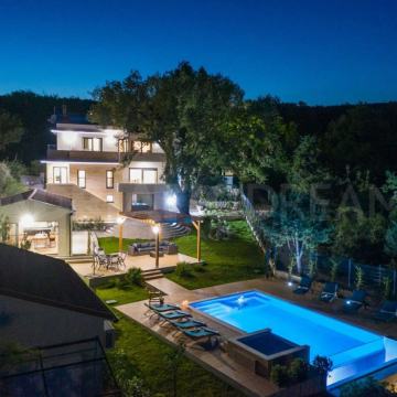 Luksuzna Vila na samoj plaži blizu Zadra