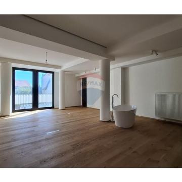 Luksuzni stan u centru Varaždina!