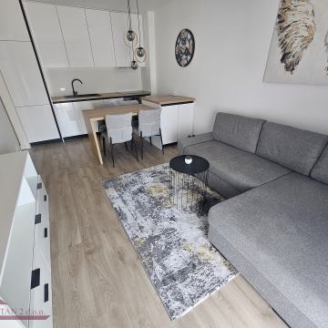 MAKARSKA, novi jednosoban stan za dugoročni najam 750€