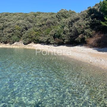 MALI LOŠINJ, poljoprivredno zemljište 1.red do mora
