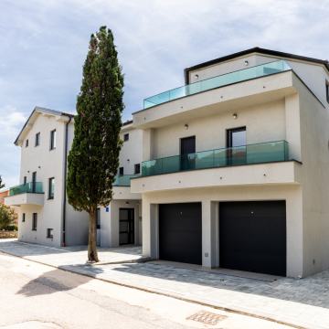 Mandre, Pag, apartman 134,59 m2, 4. red od mora, pogled na more