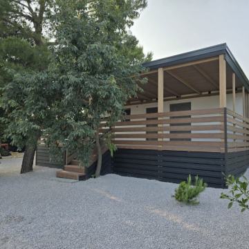 Mobilna kuća LUX MOBIL - PAKOŠTANE