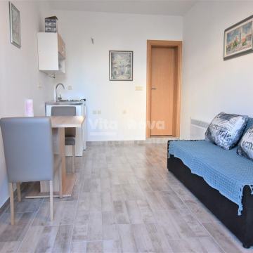 N. BOKANJAC- GARSONIJERA NA DULJI PERIOD