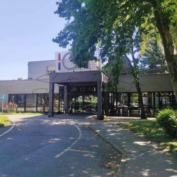 Najam ureda i parkirnih mjesta - Folnegovićevo naselje