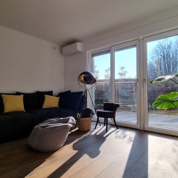 Namještena kuća u nizu u Maksimiru