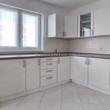 PRILIKA - Namješteni stan u Poreču od 68 m2, 600 m od mora/plaže