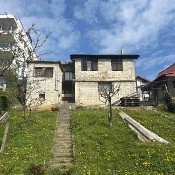 NEDOVRŠENA KUĆA NA REMETAMA - za one s idejom