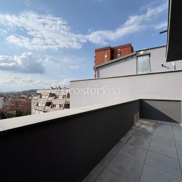 Novogradnja, dvoetažni stan sa terasama 73m²