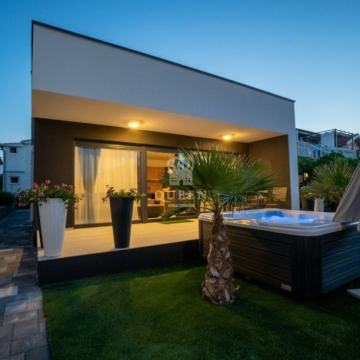 Novogradnja (prizemnica) Vir