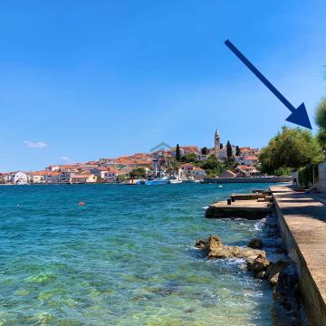 Novorenovirana kamena Kuća, Kali, Otok Ugljan, 100 metara od mora